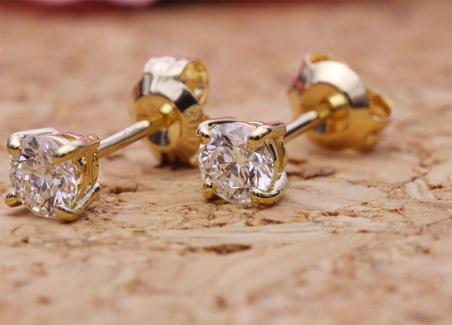 ティファニーのピアスを同じデザインでゴールド素材にリフォーム